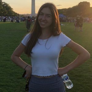 Meet your Posher, Anna